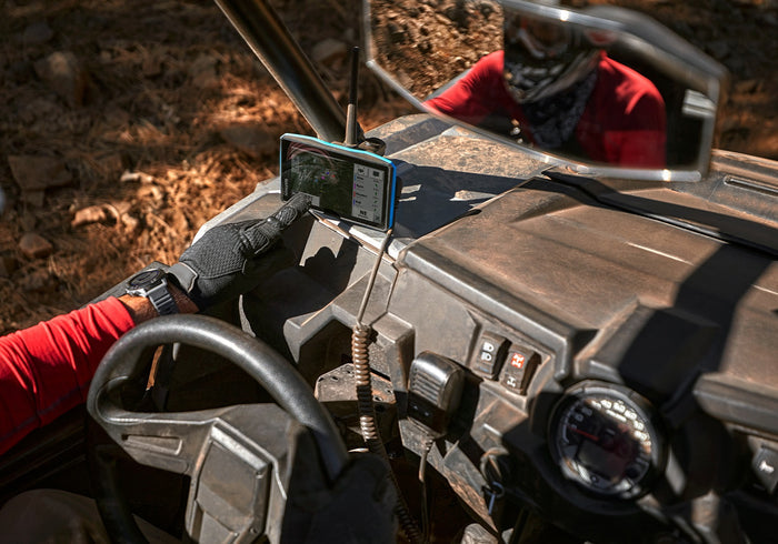 GARMIN TREAD POWERSPORT GPS NAVIGATOR WITH GROUP RIDE RADIO
